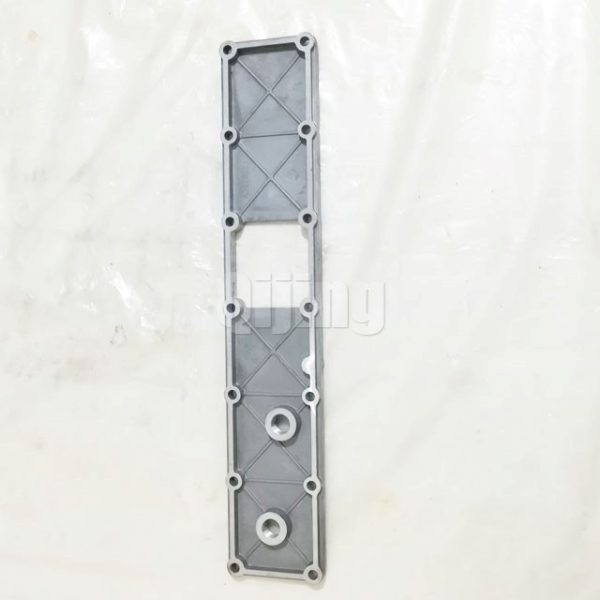 Cummins 6BT Intake Manifold Cover 3920551 - Image 2