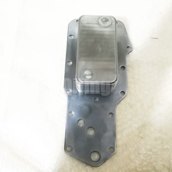 Cummins 6BT Oil cooler 3921558 - Image 2