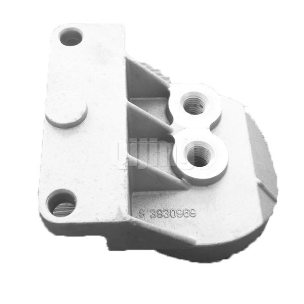 Cummins 6BT Fuel Filter Head 3930969 - Image 2