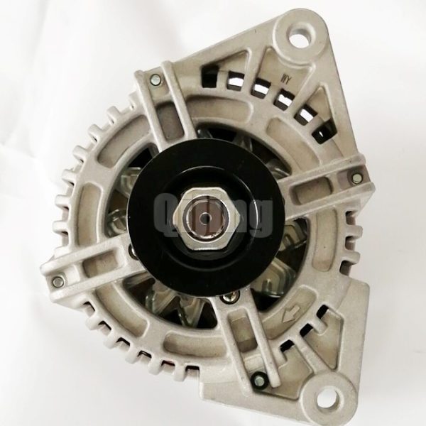 Cummins ISDe Alternator 4935821 - Image 4