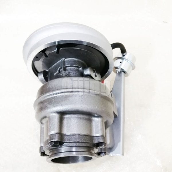 Cummins 6BT Turbocharger 3960404 - Image 3